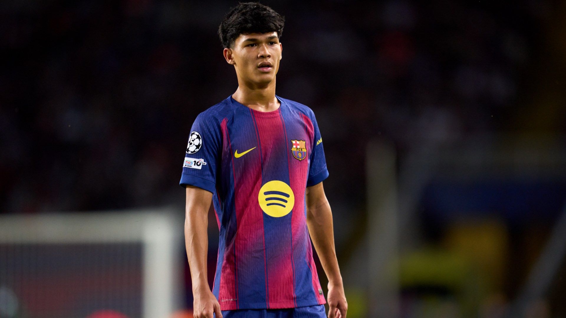 バルセロナ、将来を期待された18歳逸材MFが流出へ…「強い愛情」注ぐ